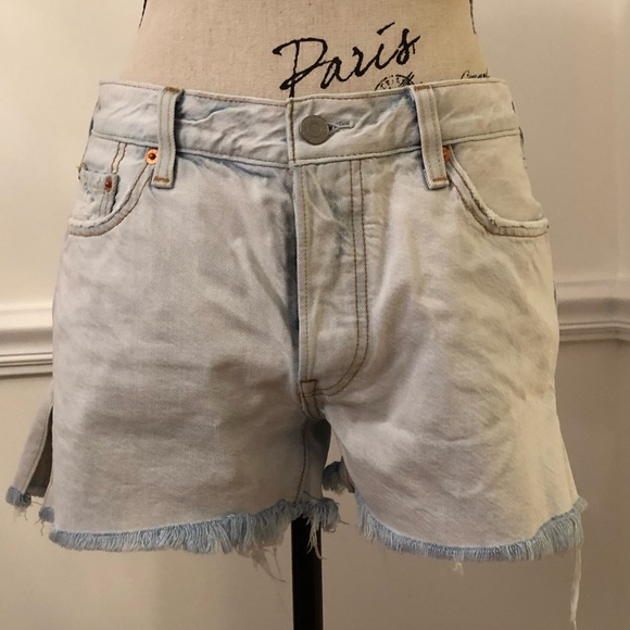womens levi cut off shorts